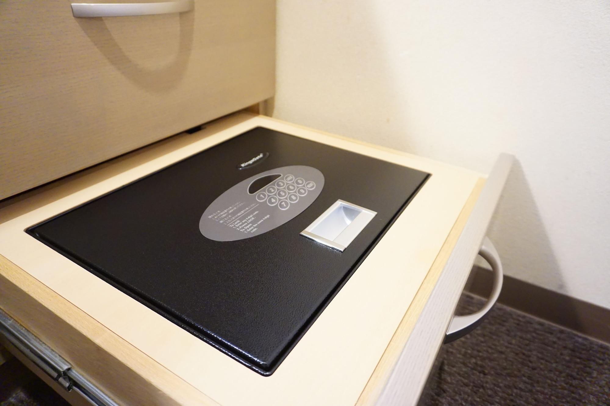 Hotel Nikko Fukuoka Fukuoka  Exterior foto A fingerprint sensor on a safe